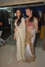 Aamna Sharif, Mouni Roy at Amir Ali_s wedding with Sanjeeda Sheikh in Khar Gymkhana, Mumbai on 2nd March 2012 (158).jpg